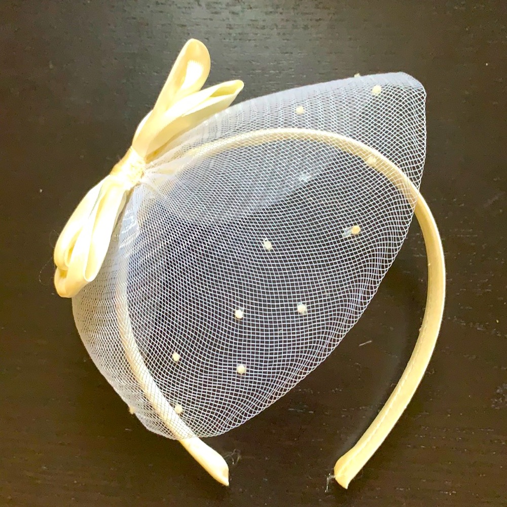 Flower girl hair band